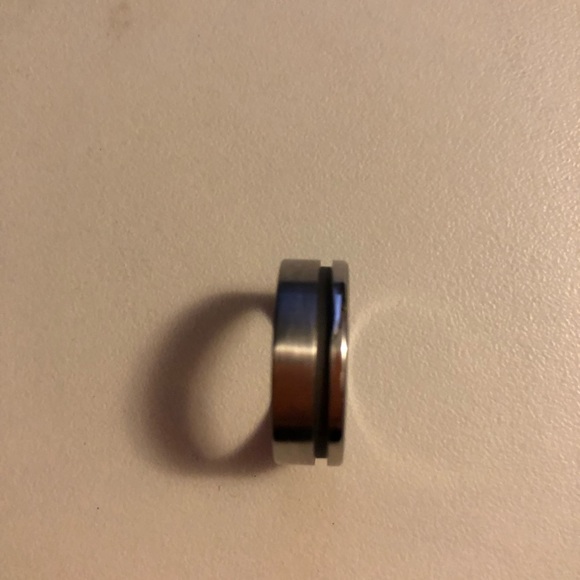 Mens / Womens Stainless Steel Ring - Picture 4 of 4